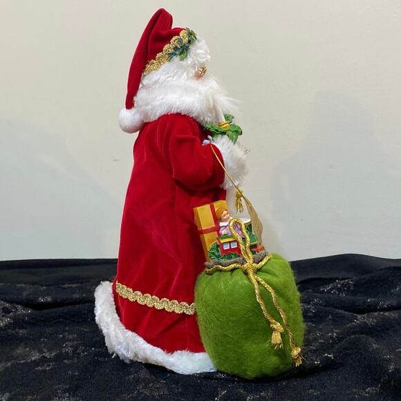 Thomas Kinkade St. Nicholas So Real Santa Figurine "Holiday Traditions" Bradford - Picture 8 of 10